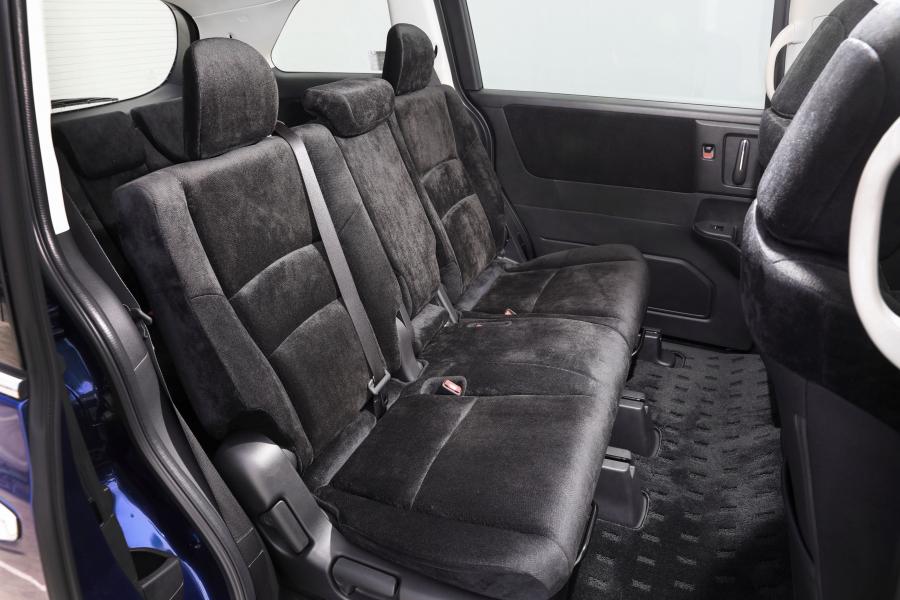Интерьер Honda Odyssey VTi 2017 года  (AU) (фото 5 из 46)